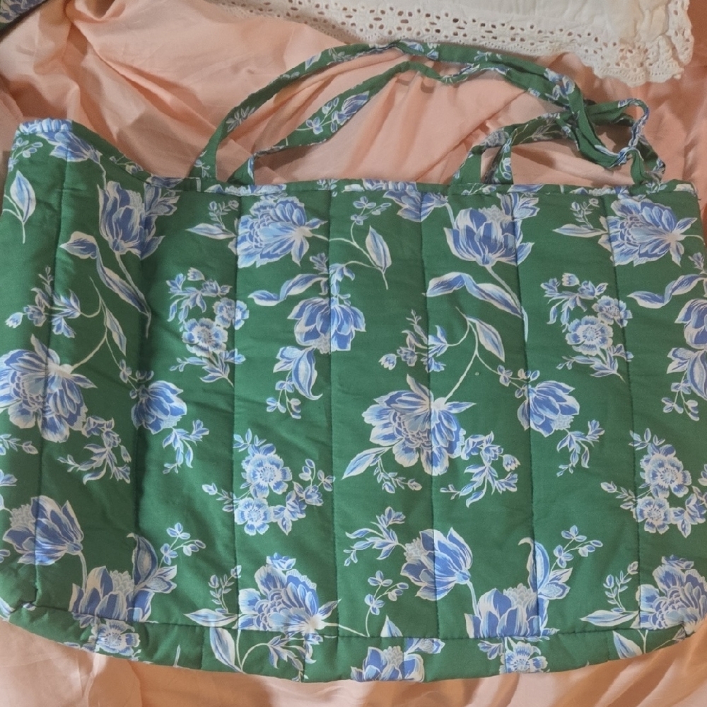 Draper James Green Floral Quilt Set - Picture 8 of 8